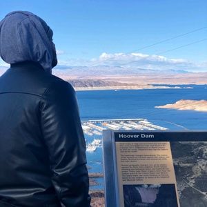 Meet your Posher, Earl